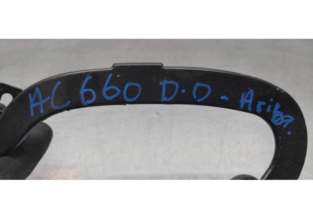 Recambio de soporte / guia puerta corredera para peugeot 1007 sport referencia OEM IAM 9033Q0  