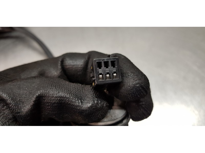 Recambio de retrovisor izquierdo para opel corsa d cosmo referencia OEM IAM 13187615  