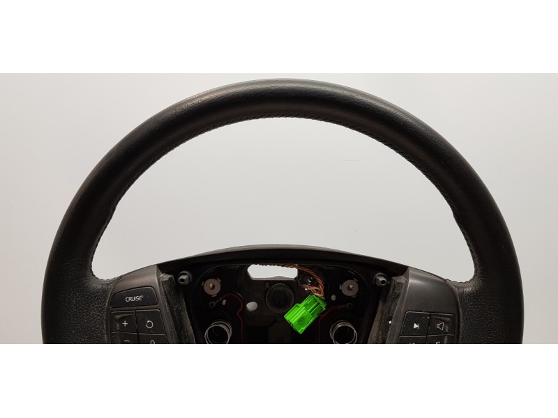 Recambio de volante para volvo c30 1.6 d kinetic referencia OEM IAM 8687459  