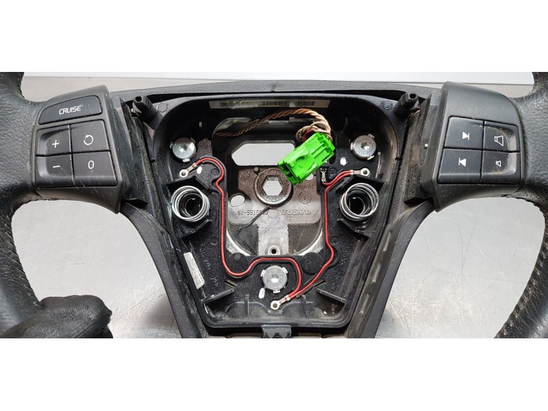 Recambio de volante para volvo c30 1.6 d kinetic referencia OEM IAM 8687459  