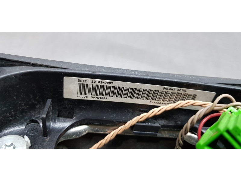 Recambio de volante para volvo c30 1.6 d kinetic referencia OEM IAM 8687459  