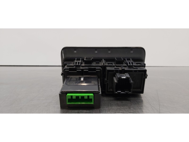 Recambio de interruptor para land rover discovery sport pure referencia OEM IAM LR088271 GK7211654DB 