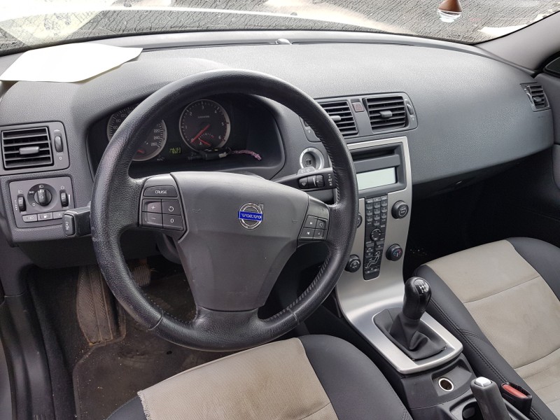 Recambio de volante para volvo c30 1.6 d kinetic referencia OEM IAM 8687459  