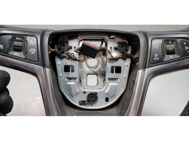 Recambio de volante para opel zafira tourer expression referencia OEM IAM 13351029   Recambio de volante para opel zafira tourer expression referencia OEM IAM 13351029