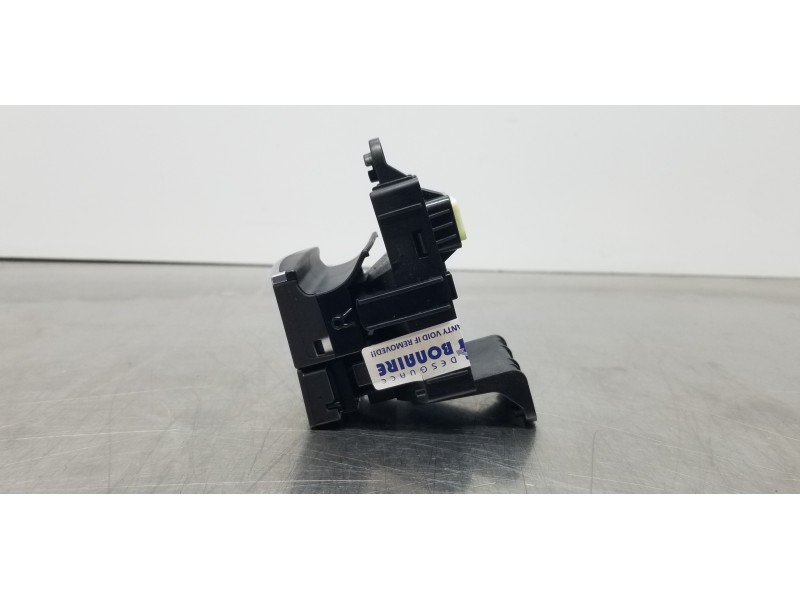 Recambio de freno de mano electrico para hyundai tucson tecno sky referencia OEM IAM 93766N7200LS5  