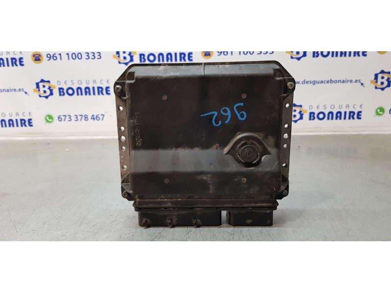 Recambio de centralita motor uce para toyota avensis (t27) advance referencia OEM IAM 8966105D30  