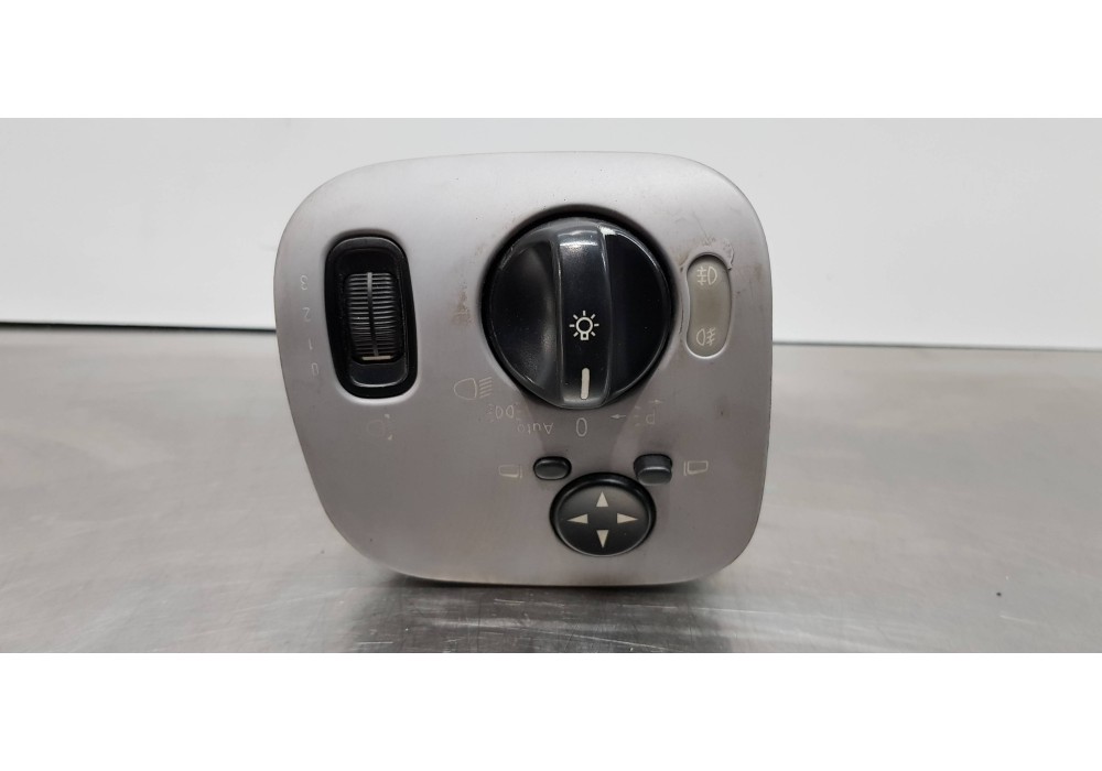 Recambio de mando luces para mercedes clase c (w203) berlina 180 compressor (203.046) referencia OEM IAM A2035450604  