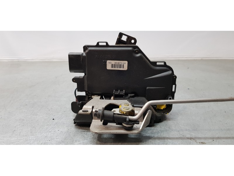 Recambio de cerradura puerta delantera izquierda para audi a4 berlina (8e) 2.0 fsi referencia OEM IAM 4B1837015G   Recambio de cerradura puerta delantera izquierda para audi a4 berlina (8e) 2.0 fsi referencia OEM IAM 4B1837015G