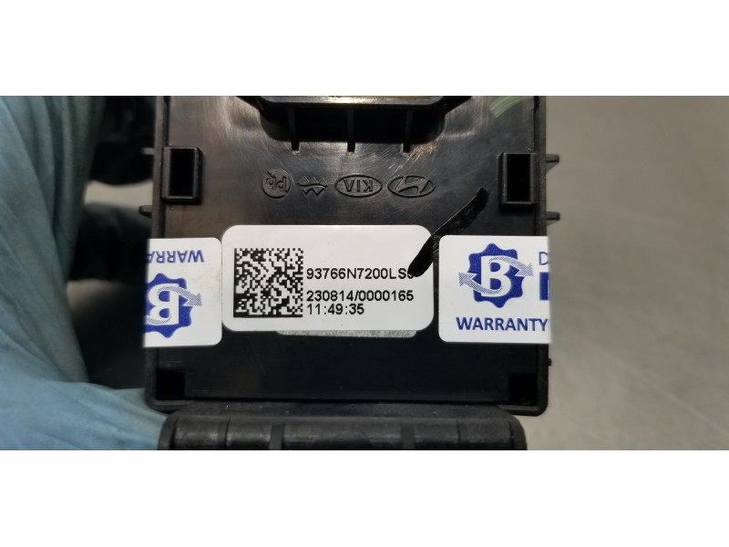 Recambio de freno de mano electrico para hyundai tucson tecno sky referencia OEM IAM 93766N7200LS5  