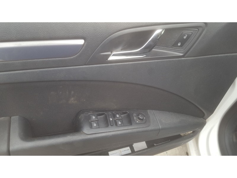 skoda superb combi (3t5) del año 2015