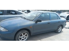 mitsubishi carisma berlina 4 (da0) del año 1999 2