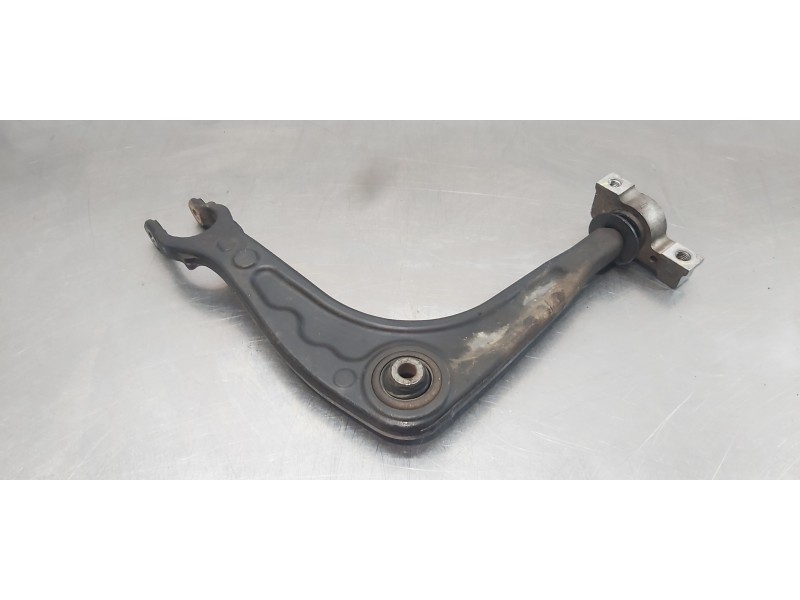 Recambio de brazo suspension inferior delantero izquierdo para peugeot 407 st sport referencia OEM IAM 3520N6   Recambio de brazo suspension inferior delantero izquierdo para peugeot 407 st sport referencia OEM IAM 3520N6