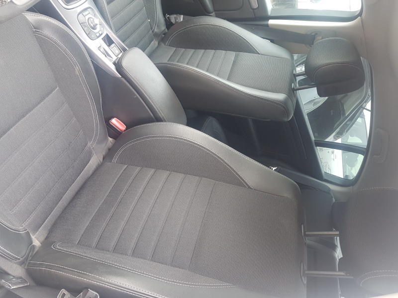 renault laguna iii del año 2009