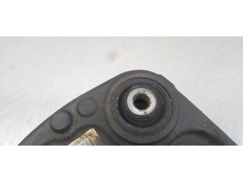 Recambio de brazo suspension inferior delantero izquierdo para peugeot 407 st sport referencia OEM IAM 3520N6   Recambio de brazo suspension inferior delantero izquierdo para peugeot 407 st sport referencia OEM IAM 3520N6