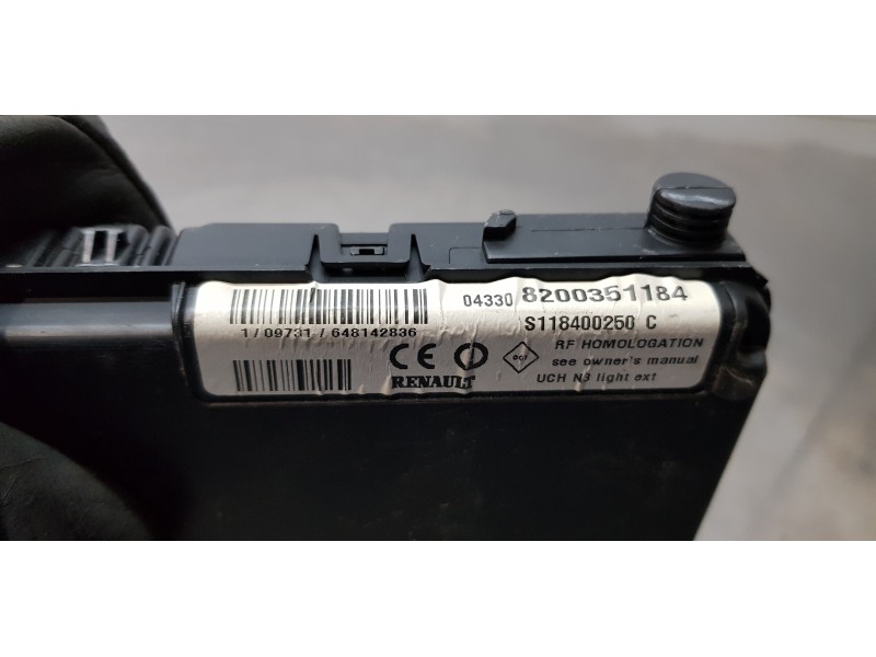 Recambio de caja reles / fusibles para renault scenic ii grand exception referencia OEM IAM 8200351184   Recambio de caja reles / fusibles para renault scenic ii grand exception referencia OEM IAM 8200351184