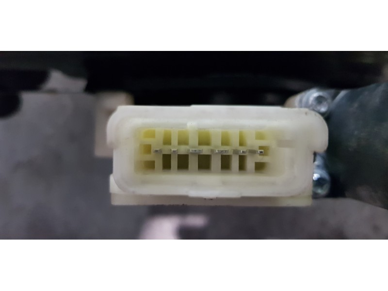 Recambio de elevalunas trasero izquierdo para citroen c4 grand picasso attraction referencia OEM IAM 9675288380   Recambio de elevalunas trasero izquierdo para citroen c4 grand picasso attraction referencia OEM IAM 9675288380