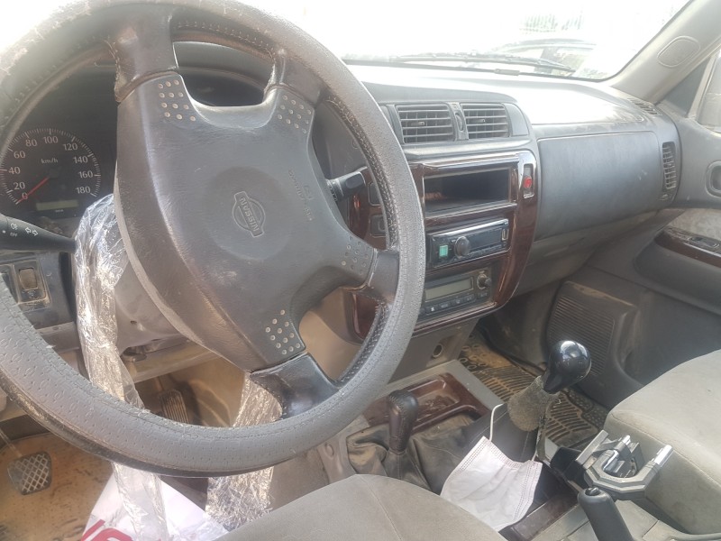 nissan patrol gr (y61) del año 2002
