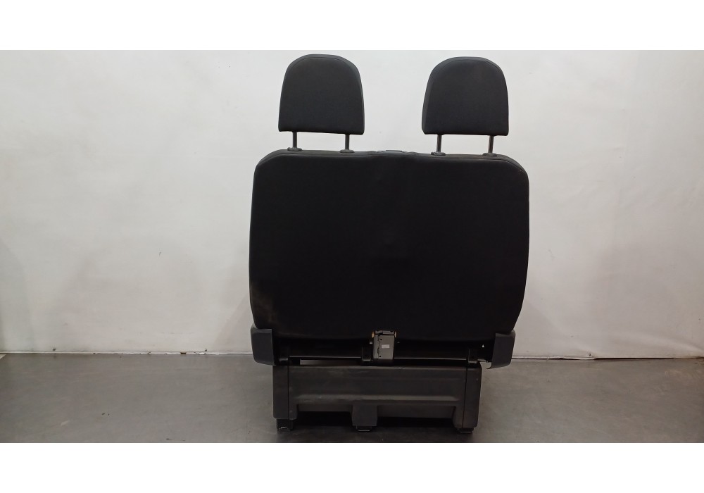 Recambio de asiento delantero derecho para volkswagen crafter kasten (sy) furgón 35 bl ta fwd referencia OEM IAM 2N1881106H  