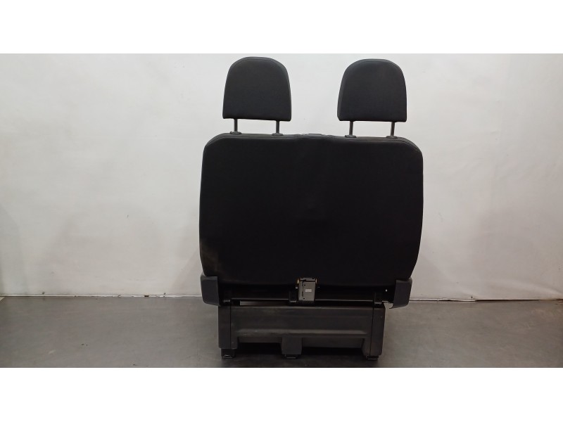 Recambio de asiento delantero derecho para volkswagen crafter kasten (sy) furgón 35 bl ta fwd referencia OEM IAM 2N1881106H  