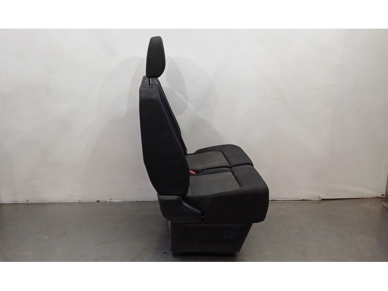 Recambio de asiento delantero derecho para volkswagen crafter kasten (sy) furgón 35 bl ta fwd referencia OEM IAM 2N1881106H  