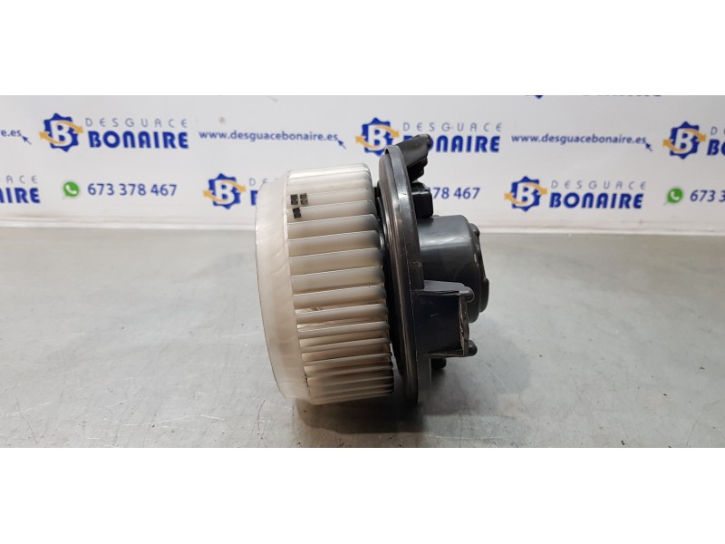 Recambio de motor calefaccion para toyota avensis (t27) advance referencia OEM IAM AV2727008103   Recambio de motor calefaccion para toyota avensis (t27) advance referencia OEM IAM AV2727008103