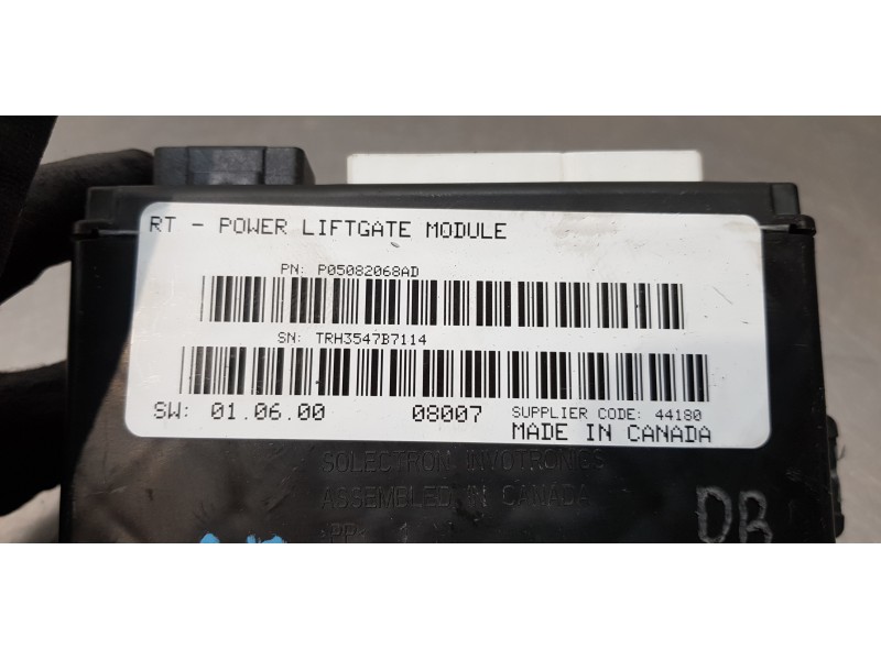 Recambio de modulo electronico para chrysler grand voyager limited referencia OEM IAM P05082068AD  