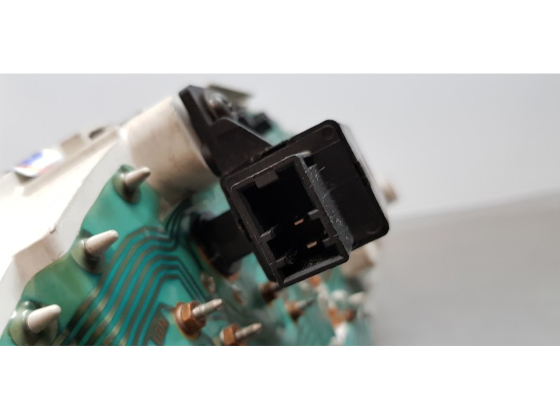 Recambio de cuadro instrumentos para nissan serena (c23m) 2.3 lx diesel referencia OEM IAM 248209C002  