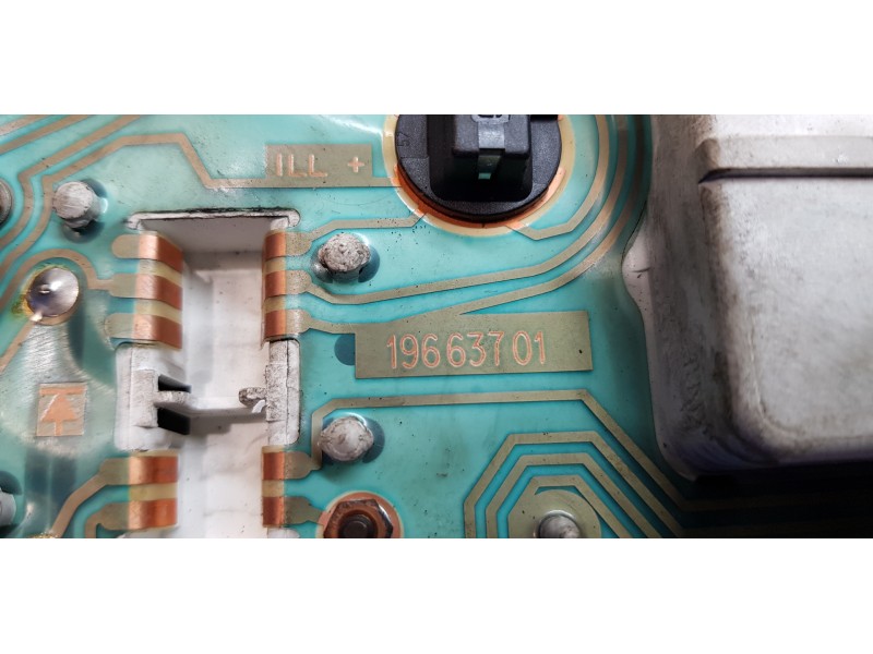 Recambio de cuadro instrumentos para nissan serena (c23m) 2.3 lx diesel referencia OEM IAM 248209C002  