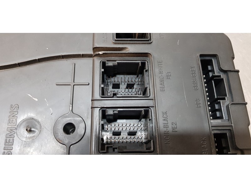 Recambio de modulo electronico para renault scenic ii grand exception referencia OEM IAM 8200724363   Recambio de modulo electronico para renault scenic ii grand exception referencia OEM IAM 8200724363