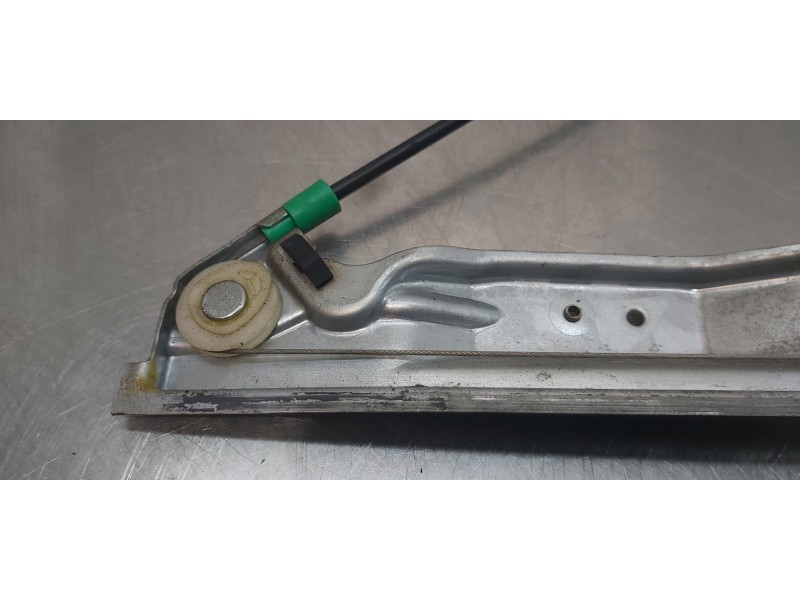 Recambio de elevalunas delantero derecho para peugeot 407 st sport referencia OEM IAM 9222Q4  