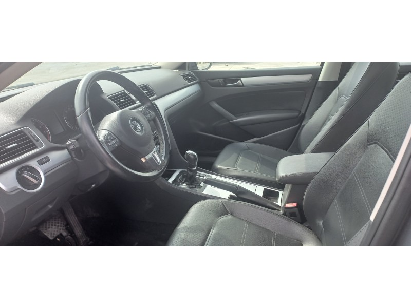 volkswagen passat lim. (362) del año 2012