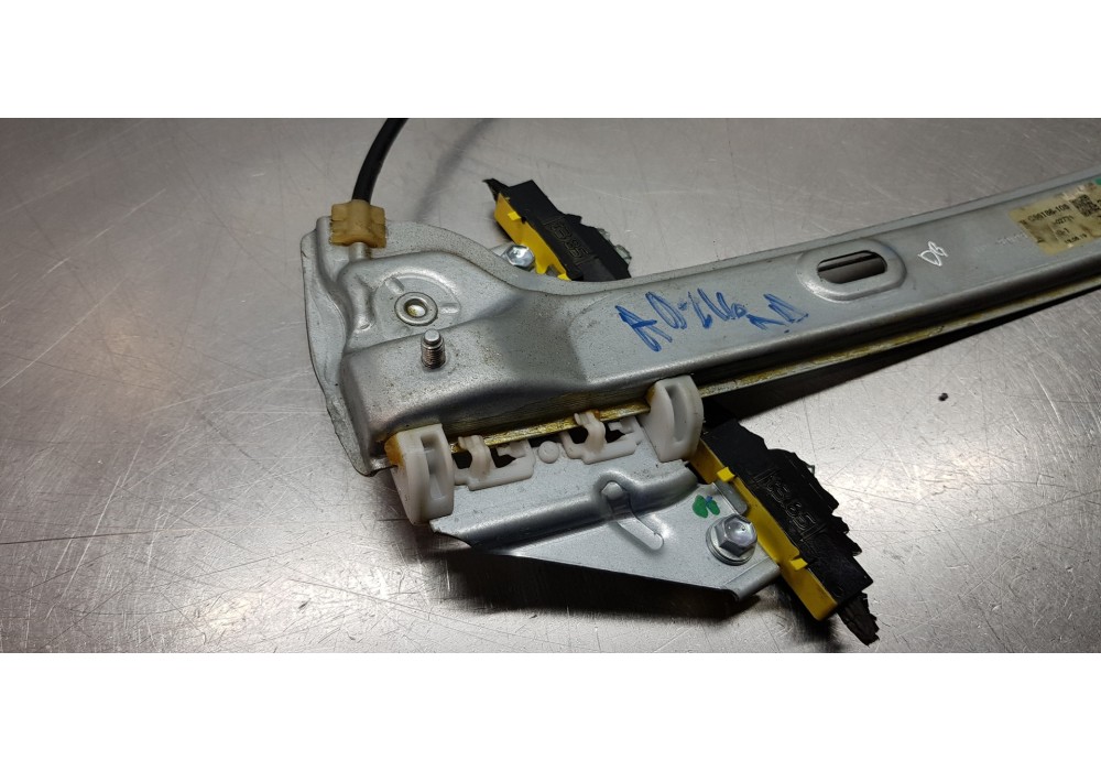 Recambio de elevalunas delantero derecho para toyota corolla (e21) hybrid active referencia OEM IAM 6981002721 8570102090 