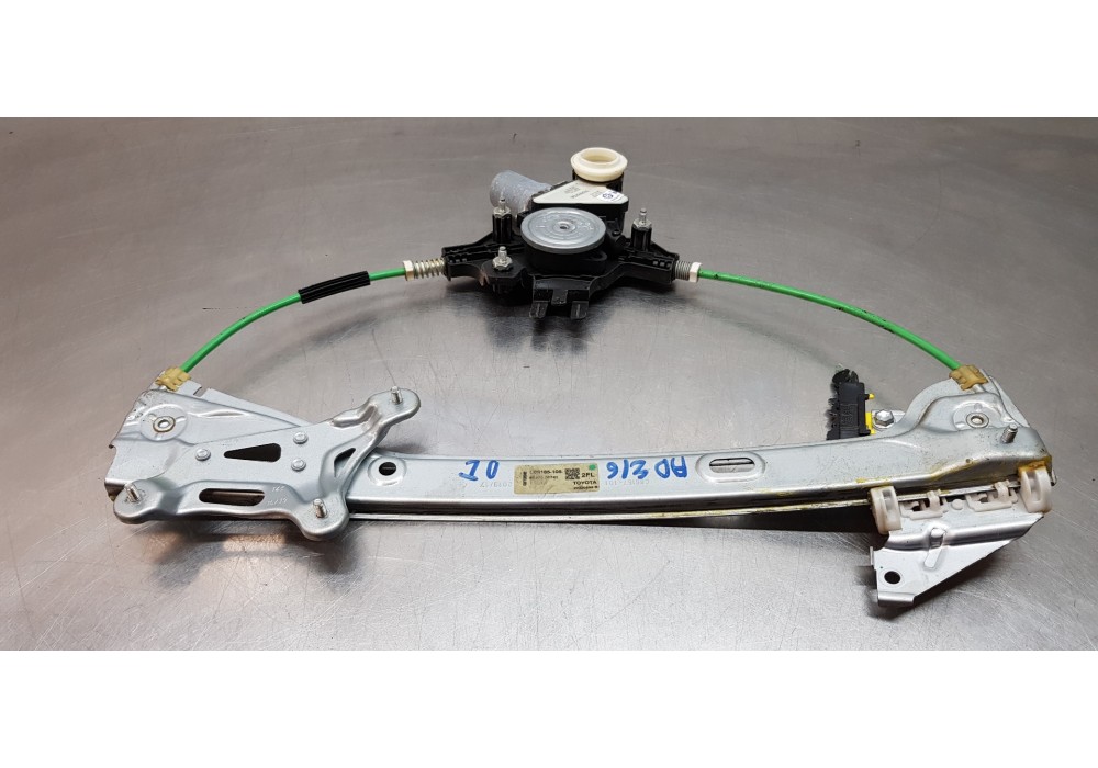 Recambio de elevalunas delantero izquierdo para toyota corolla (e21) hybrid active referencia OEM IAM 6982002741 8570102090 
