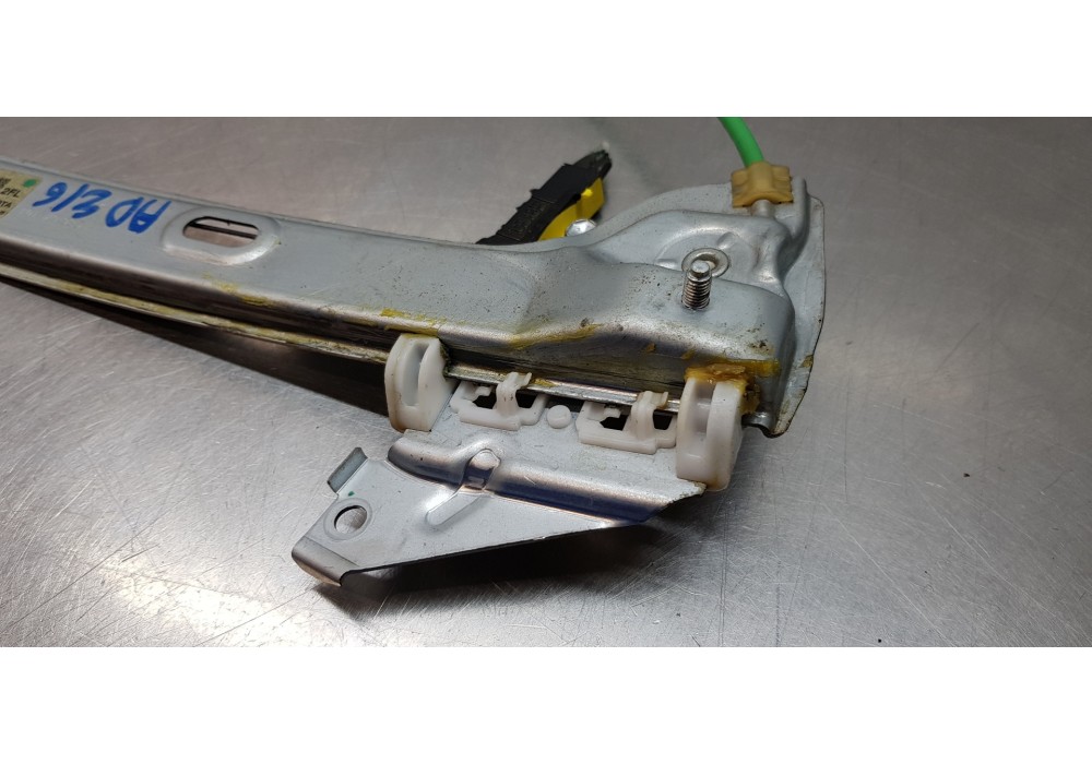 Recambio de elevalunas delantero izquierdo para toyota corolla (e21) hybrid active referencia OEM IAM 6982002741 8570102090 