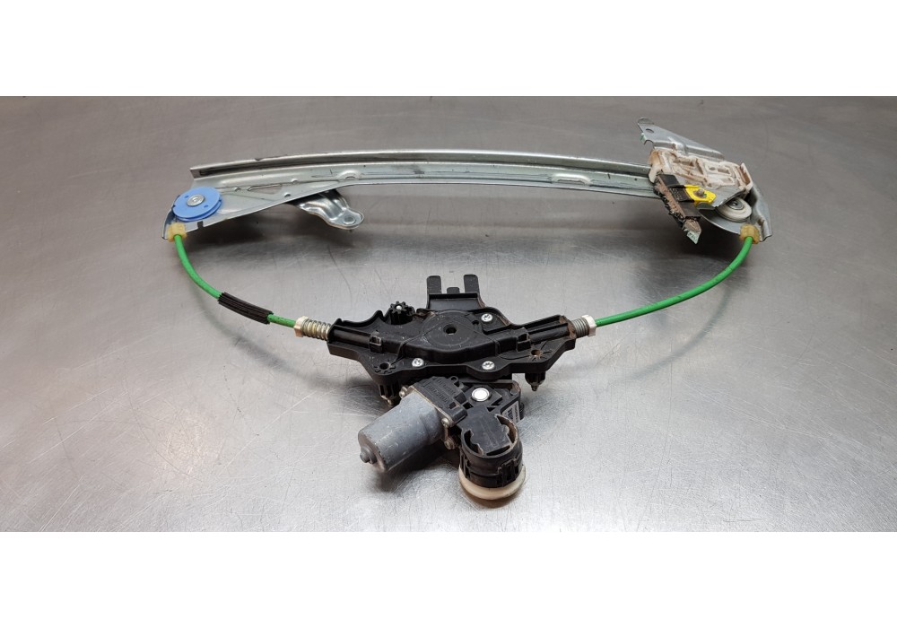 Recambio de elevalunas delantero izquierdo para toyota corolla (e21) hybrid active referencia OEM IAM 6982002741 8570102090 
