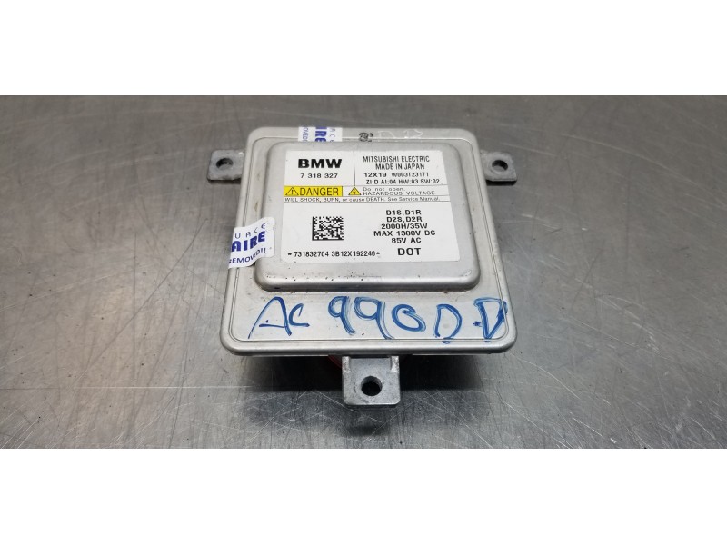 Recambio de centralita faros xenon para bmw serie 1 lim. (f20) 118d xdrive referencia OEM IAM 7318327  