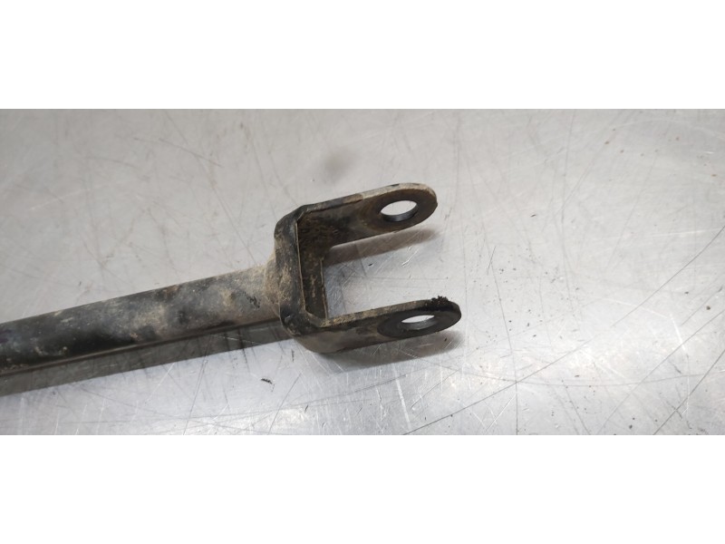 Recambio de brazo suspension inferior trasero derecho para dacia duster ii comfort 4wd referencia OEM IAM 8200839124   Recambio de brazo suspension inferior trasero derecho para dacia duster ii comfort 4wd referencia OEM IAM 8200839124