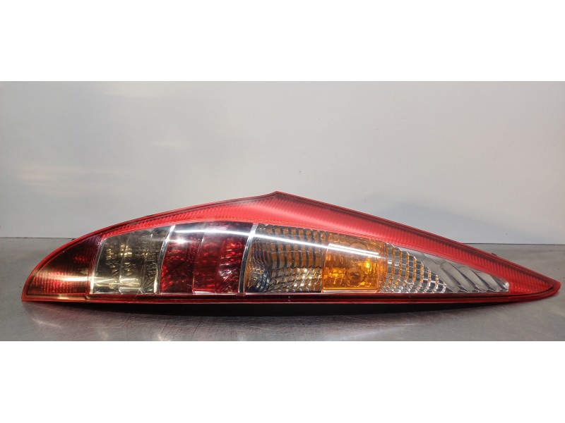 Recambio de piloto trasero izquierdo para fiat ulysse (179) 2.2 jtd dynamic referencia OEM IAM 1484600080  