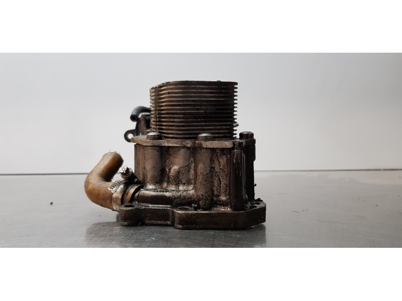 Recambio de enfriador aceite motor para peugeot 308 sw envy referencia OEM IAM 1103S7  