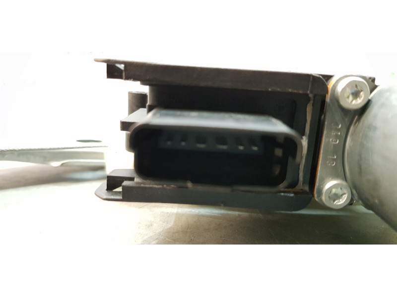 Recambio de elevalunas delantero derecho para citroen c4 cactus origins referencia OEM IAM 9827295780   Recambio de elevalunas delantero derecho para citroen c4 cactus origins referencia OEM IAM 9827295780