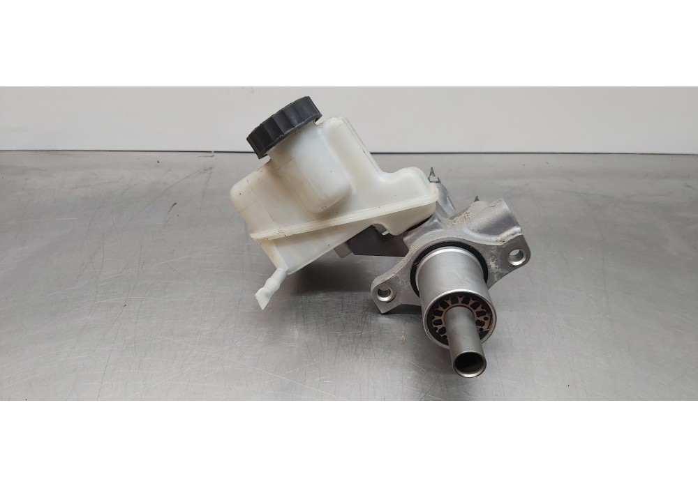 Recambio de bomba freno para mercedes clase cls (w218) cls 350 cdi be (218.323) referencia OEM IAM A2124300001  