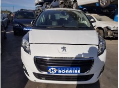 peugeot 5008 del año 2017