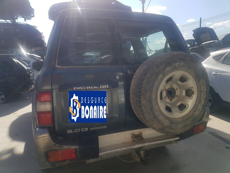 nissan patrol gr (y61) del año 2002