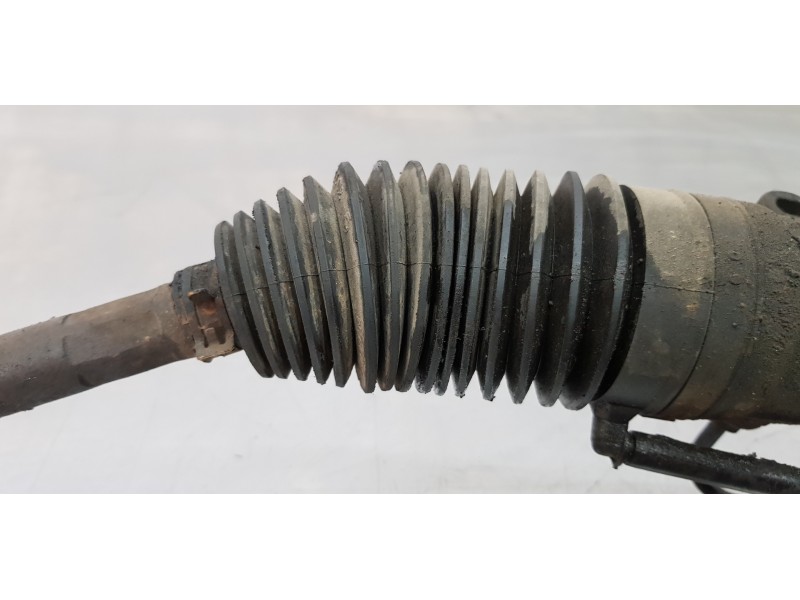 Recambio de cremallera direccion para citroen c5 berlina 2.2 hdi vivace referencia OEM IAM 4000LZ  