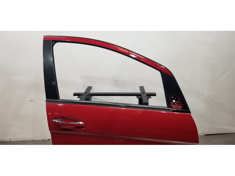 Recambio de puerta delantera derecha para mercedes clase b (w245) 180 cdi (245.207) referencia OEM IAM A1697202605  