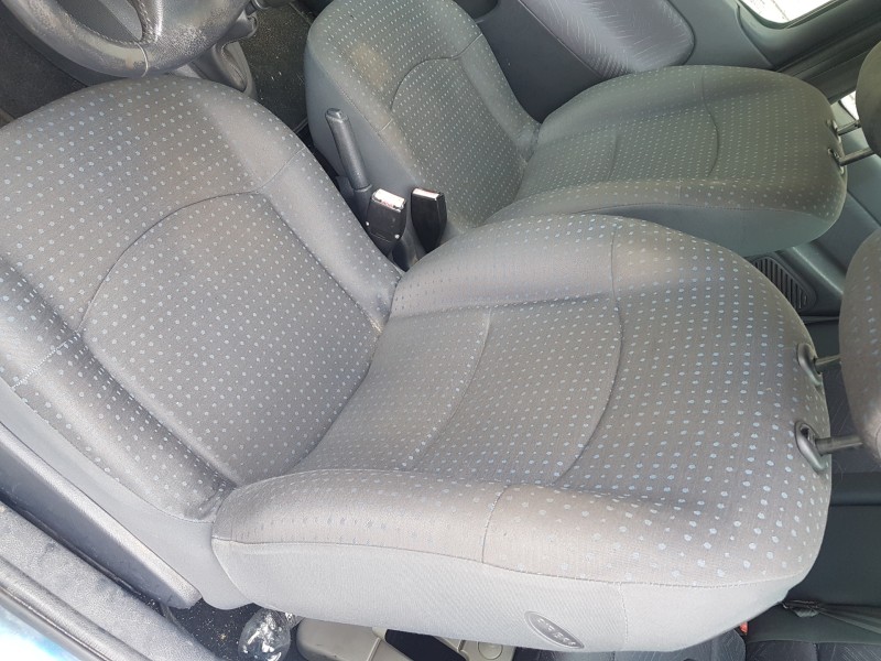 renault clio ii fase ii (b/cb0) del año 2001