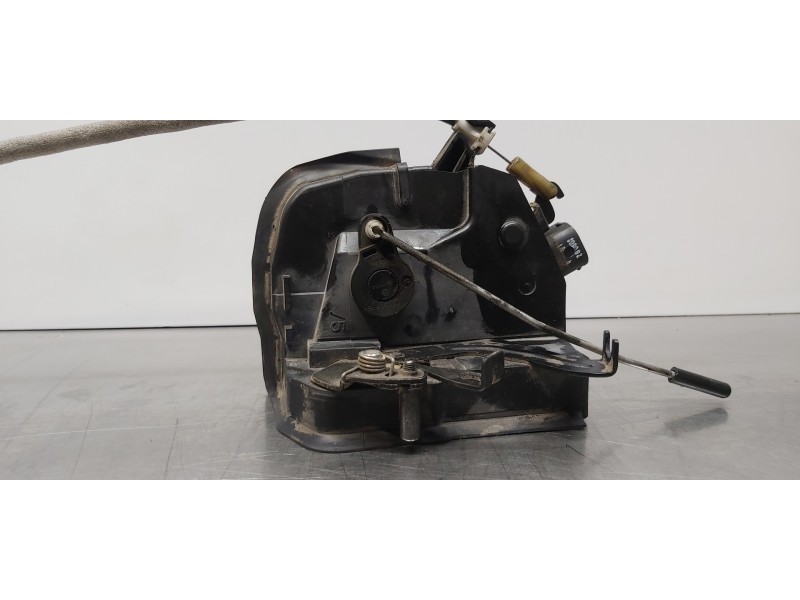 Recambio de cerradura puerta delantera derecha para bmw serie 3 compact (e46) 320td referencia OEM IAM 51218253433   Recambio de cerradura puerta delantera derecha para bmw serie 3 compact (e46) 320td referencia OEM IAM 51218253433