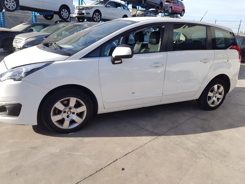 peugeot 5008 del año 2017 peugeot 5008 del año 2017
