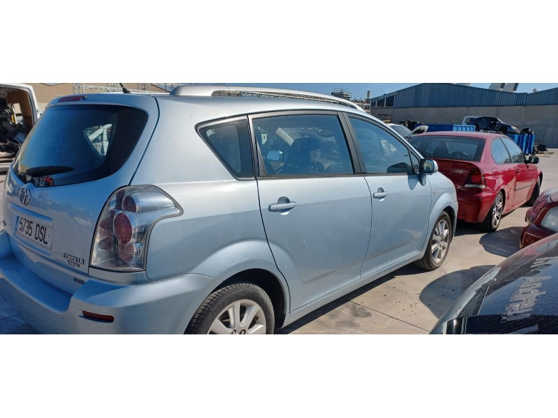 toyota corolla verso (r1) del año 2005