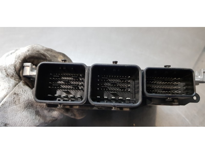 Recambio de centralita motor uce para citroen c3 picasso exclusive referencia OEM IAM 9674245180  